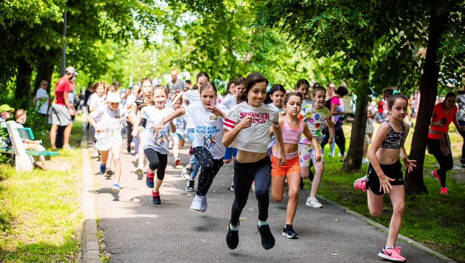 Crosul „Alergăm împreună la fapte bune pentru autism”